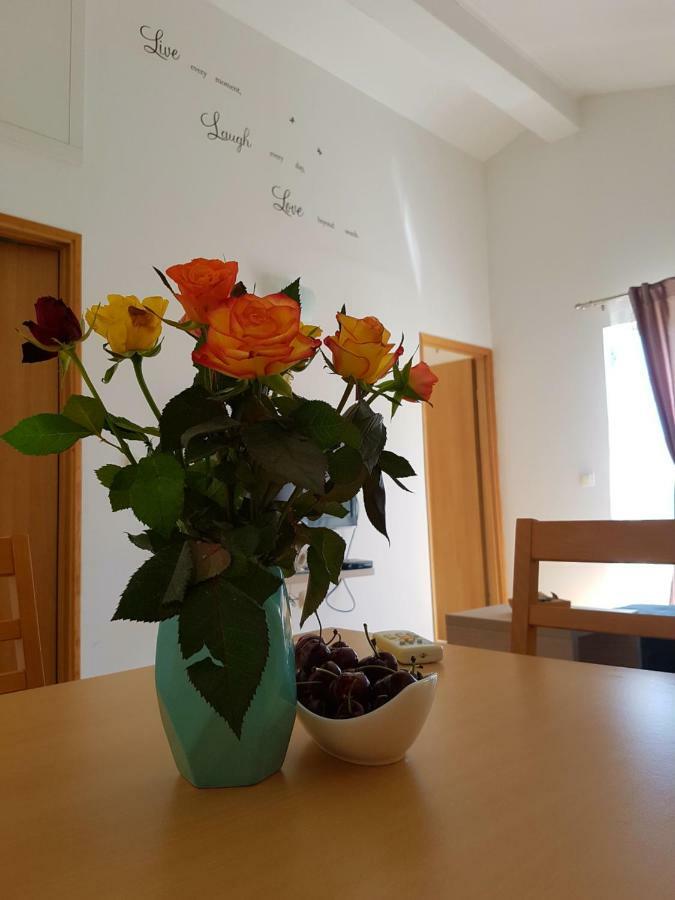Apartman Relax Apartment Marina Ngoại thất bức ảnh
